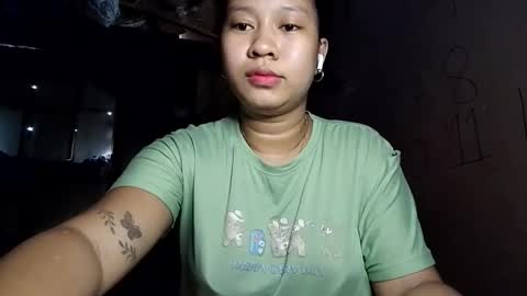 anivia15 online show from November 8, 2025, 1:39 am