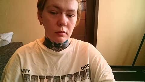 Snapshot of ann_lelala_ chatting on February 15, 2025, 5:30 am ann_lelala_ online show from February 15, 2025, 5:30 am