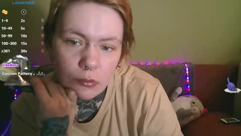 Snapshot of ann_lelala_ chatting on February 19, 2025, 10:12 am ann_lelala_ online show from February 19, 2025, 10:12 am