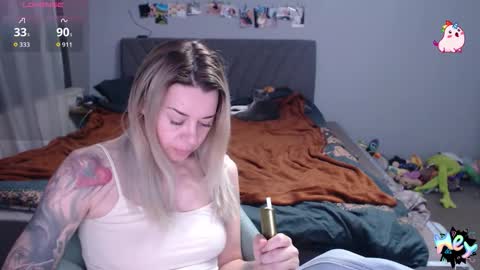 Anadirectgirl online show from November 15, 2025, 7:21 pm