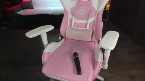 AnnaThe next stream is tomorrow online show from February 24, 2025, 3:23 am