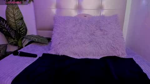 ANNA online show from November 4, 2025, 3:44 pm