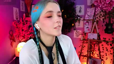 Snapshot of anna_bloom_ chatting on February 21, 2025, 4:05 pm Violett online show from February 21, 2025, 4:05 pm