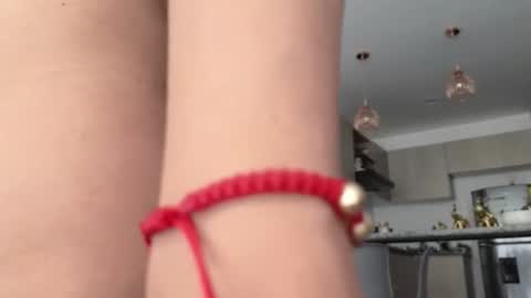 Anna online show from March 4, 2025, 3:48 pm