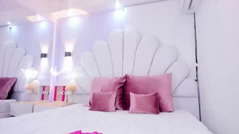 Snapshot of anna_jules chatting on December 18, 2025, 10:16 pm Anna Jules online show from December 18, 2025, 10:16 pm