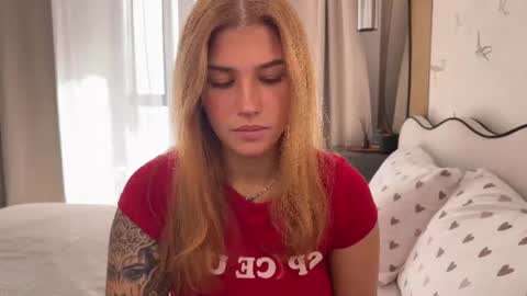 Snapshot of anna_six chatting on July 24, 2026, 4:10 am Anna online show from July 24, 2026, 4:10 am