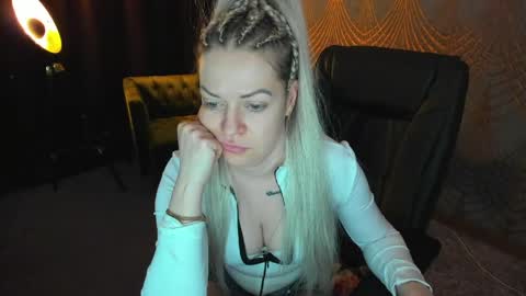 Snapshot of anna_snow9 chatting on April 21, 2026, 3:46 am anna_snow9 online show from April 21, 2026, 3:46 am