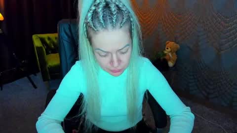 Snapshot of anna_snow9 chatting on April 24, 2026, 5:21 am anna_snow9 online show from April 24, 2026, 5:21 am