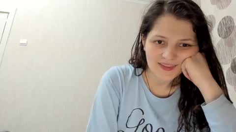 Snapshot of annaahcharm chatting on January 5, 2025, 9:15 am annaahcharm online show from January 5, 2025, 9:15 am