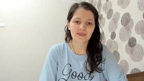 Snapshot of annaahcharm chatting on January 9, 2025, 3:04 am annaahcharm online show from January 9, 2025, 3:04 am
