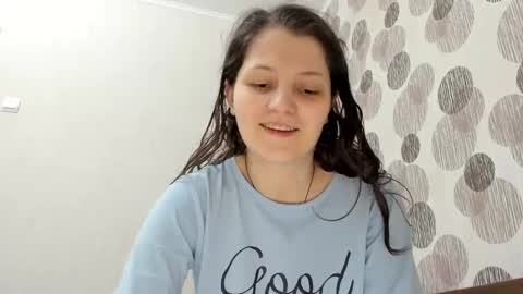 Snapshot of annaahcharm chatting on January 9, 2025, 6:06 am annaahcharm online show from January 9, 2025, 6:06 am