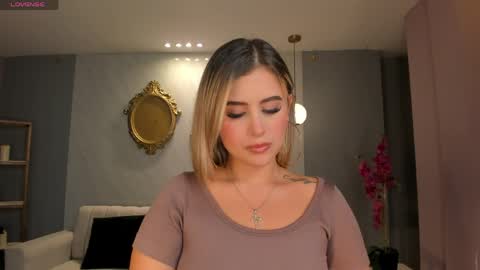 Anna Brooks  online show from April 10, 2026, 6:34 pm