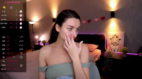 Anna online show from September 11, 2025, 2:22 am