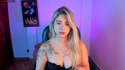 Snapshot of annafoxxx_ chatting on May 7, 2026, 1:22 am Ana Foxxx online show from May 7, 2026, 1:22 am