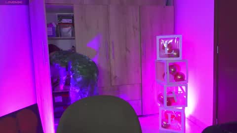 Anna online show from February 22, 2026, 10:30 pm