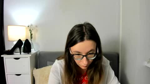 Snapshot of annatasty chatting on July 28, 2026, 7:39 pm Anna online show from July 28, 2026, 7:39 pm