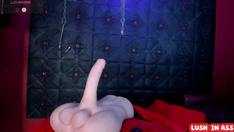 Snapshot of annavi_ chatting on May 1, 2026, 7:07 pm Annavi online show from May 1, 2026, 7:07 pm