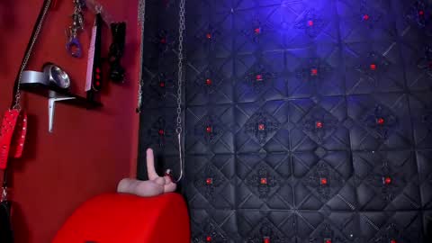 Snapshot of annavi_ chatting on May 22, 2026, 7:52 pm Annavi online show from May 22, 2026, 7:52 pm