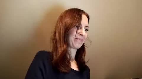 Anna online show from March 24, 2026, 9:42 pm