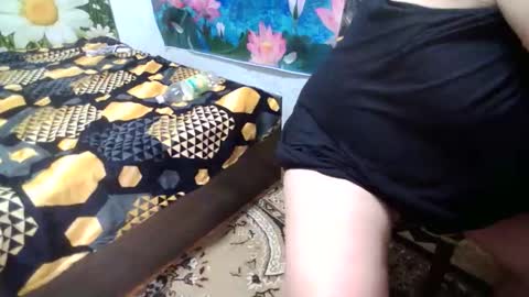 Snapshot of annaxgoldx chatting on September 19, 2025, 8:27 am AnnaxGoldX online show from September 19, 2025, 8:27 am