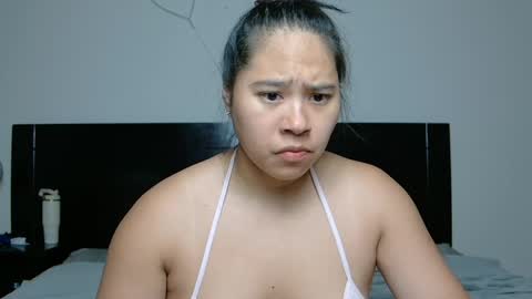 Snapshot of annaxnasty chatting on May 19, 2026, 11:44 pm Anna online show from May 19, 2026, 11:44 pm