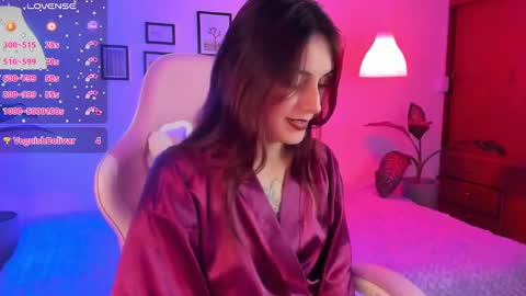 Snapshot of anne_bloom_ chatting on December 12, 2024, 12:27 am Anne online show from December 12, 2024, 12:27 am