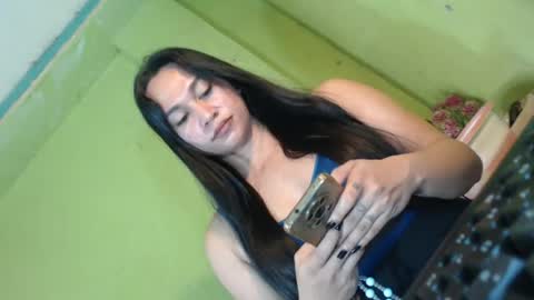 Snapshot of anne_hotaway chatting on June 24, 2026, 1:04 am anne_hotaway online show from June 24, 2026, 1:04 am