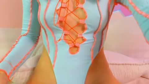anne_millerr online show from June 2, 2026, 11:56 am
