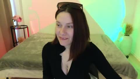 Snapshot of annemorie chatting on June 2, 2026, 8:16 am Annemorie online show from June 2, 2026, 8:16 am