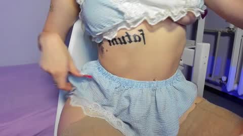 Snapshot of annetenet chatting on December 12, 2024, 7:19 am Annet online show from December 12, 2024, 7:19 am