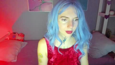 Snapshot of annetenet chatting on January 11, 2025, 9:15 am Annet online show from January 11, 2025, 9:15 am