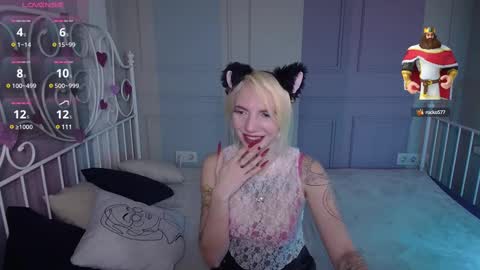 Snapshot of annetenet chatting on February 9, 2025, 1:25 pm Annet online show from February 9, 2025, 1:25 pm