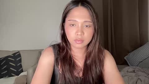 Annette 03 online show from September 9, 2025, 1:54 pm