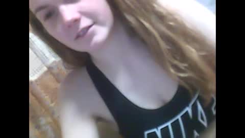Snapshot of annetteleah chatting on December 2, 2025, 10:05 pm AnnetteLeah online show from December 2, 2025, 10:05 pm