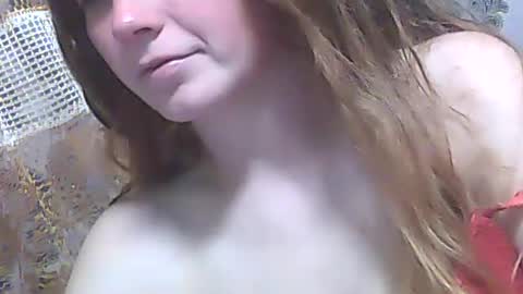 Snapshot of annetteleah chatting on June 12, 2026, 9:03 pm AnnetteLeah online show from June 12, 2026, 9:03 pm