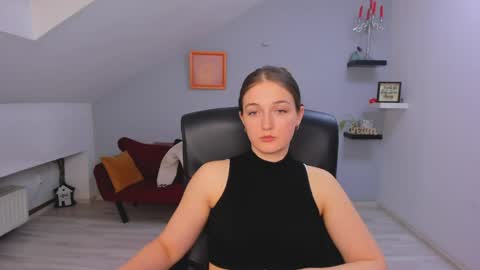 Snapshot of annewilsonn chatting on April 23, 2026, 3:36 pm annewilsonn online show from April 23, 2026, 3:36 pm