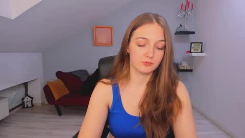 Snapshot of annewilsonn chatting on April 24, 2026, 1:13 pm annewilsonn online show from April 24, 2026, 1:13 pm