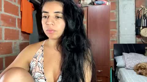 anngela online show from September 29, 2025, 11:09 pm