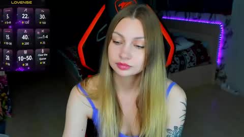 Snapshot of annie69kiss chatting on April 30, 2026, 8:57 pm Annie online show from April 30, 2026, 8:57 pm