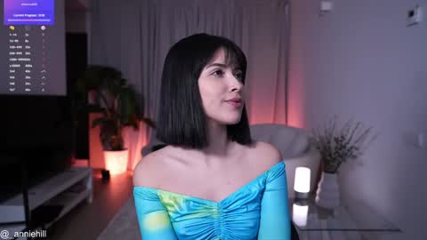 anniehillofficial_ online show from January 24, 2025, 8:11 pm