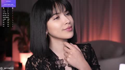 anniehillofficial_ online show from January 25, 2025, 8:10 pm