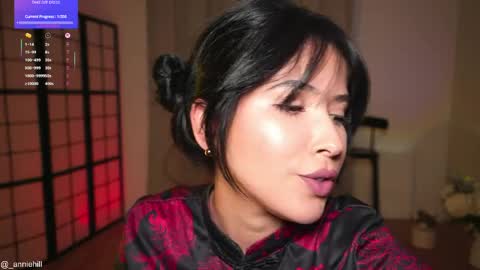 Snapshot of anniehillofficial_ chatting on April 26, 2026, 7:22 pm anniehillofficial_ online show from April 26, 2026, 7:22 pm