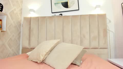 Annie Queen online show from February 13, 2026, 2:07 am