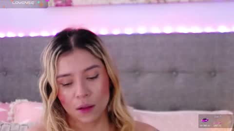 Antonella Lee online show from March 5, 2026, 4:58 pm