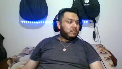 lion kennedy independent model moderator online show from November 6, 2025, 4:57 am