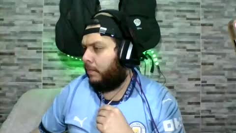 lion kennedy independent model moderator online show from February 12, 2026, 2:06 am