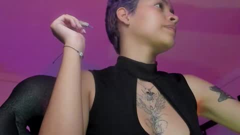 Anny online show from December 19, 2025, 3:35 am