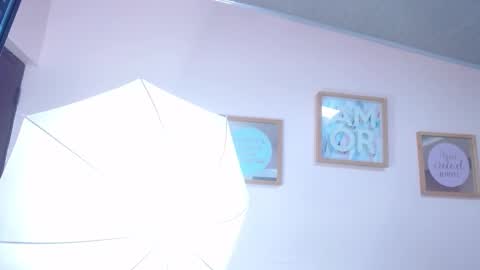 Snapshot of anny_louis chatting on February 5, 2025, 2:19 am ANNY LOUIS online show from February 5, 2025, 2:19 am