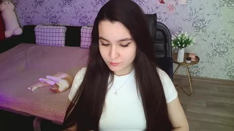 Annie online show from December 29, 2024, 6:45 am