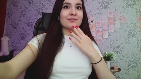 Annie online show from January 11, 2025, 6:35 am